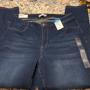 Rue21 size 14 curvy jeans